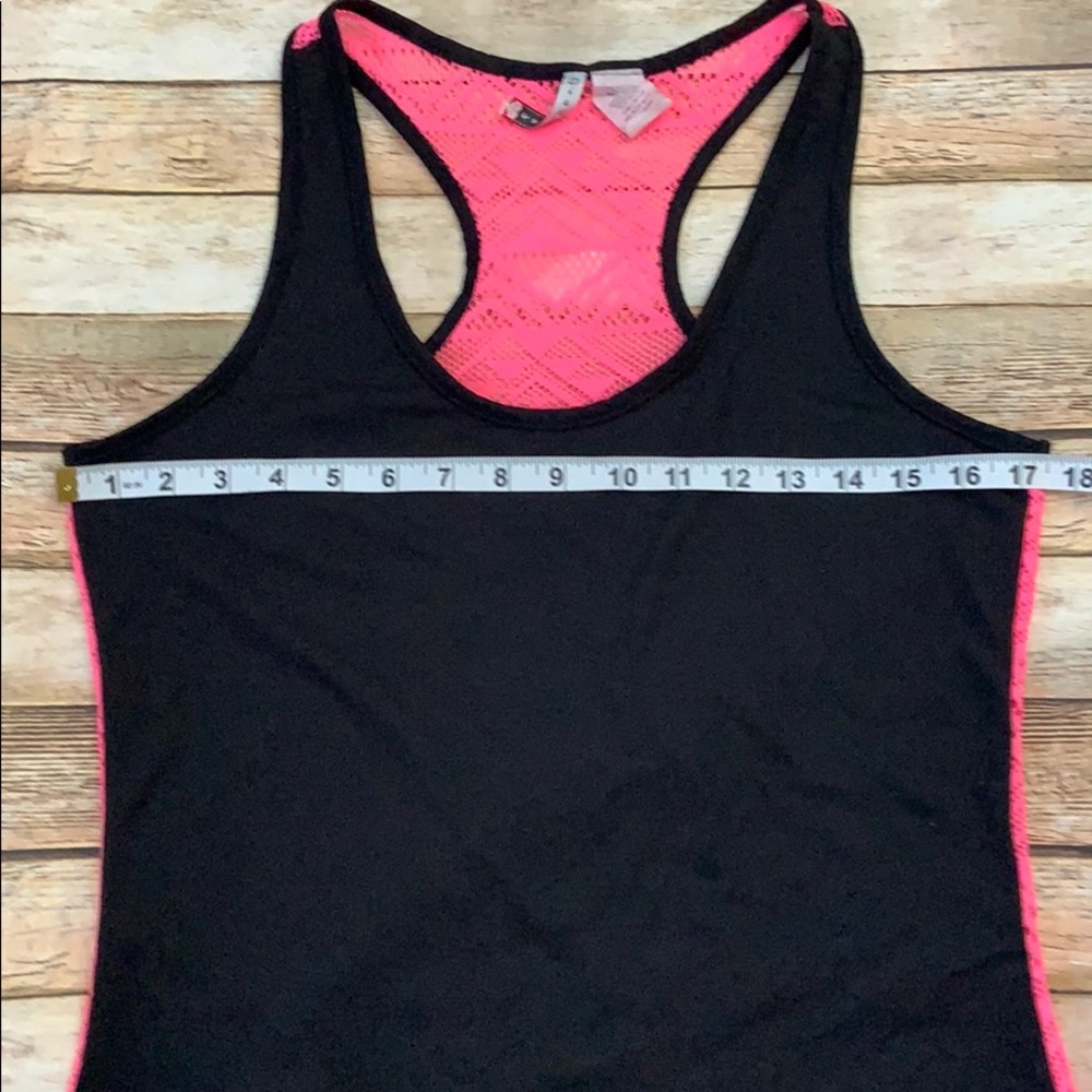 ❤️Discreet Tank Top - Picture 2 of 6